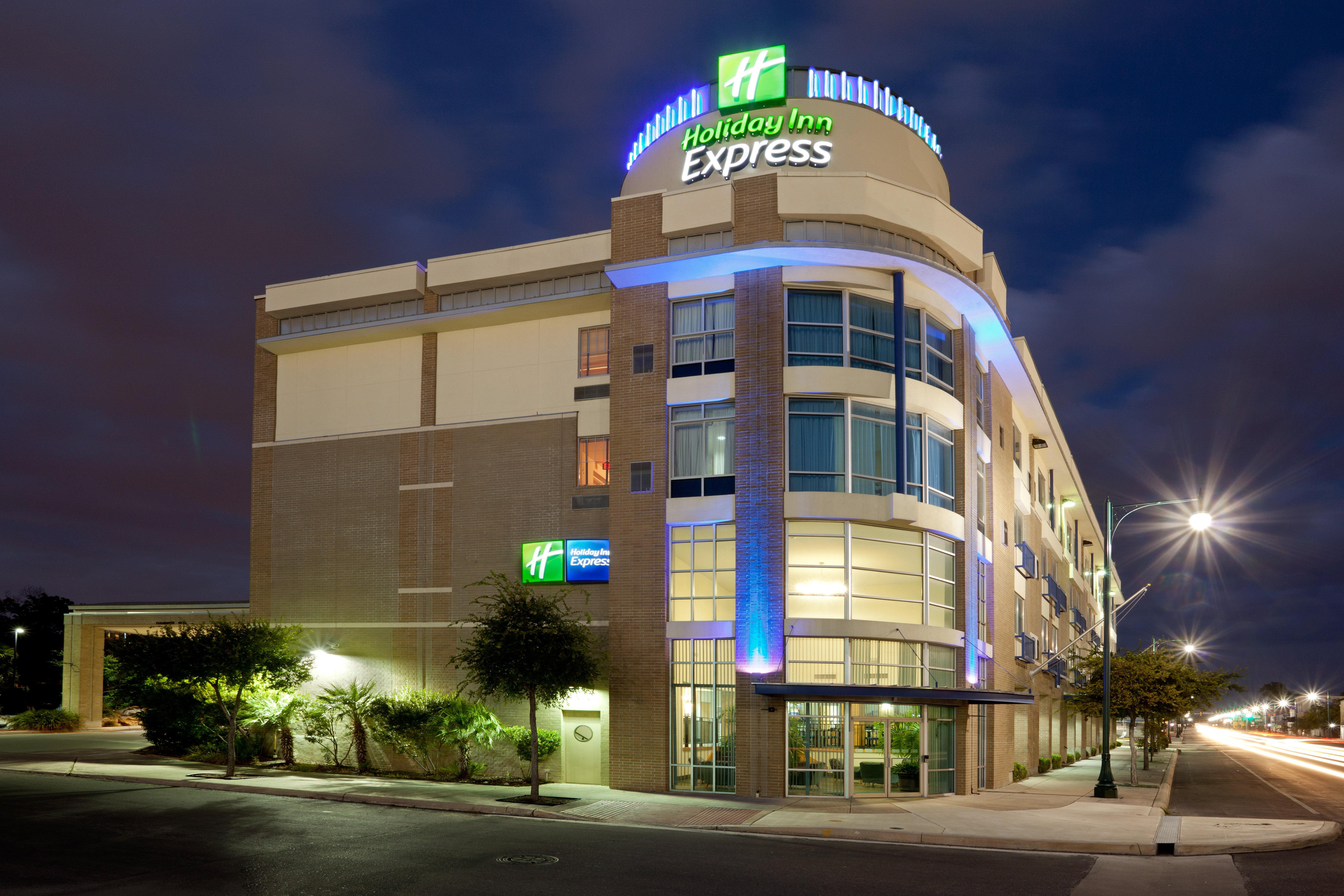 Holiday Inn Express Hotel & Suites San Antonio - Rivercenter Area By Ihg Eksteriør bilde